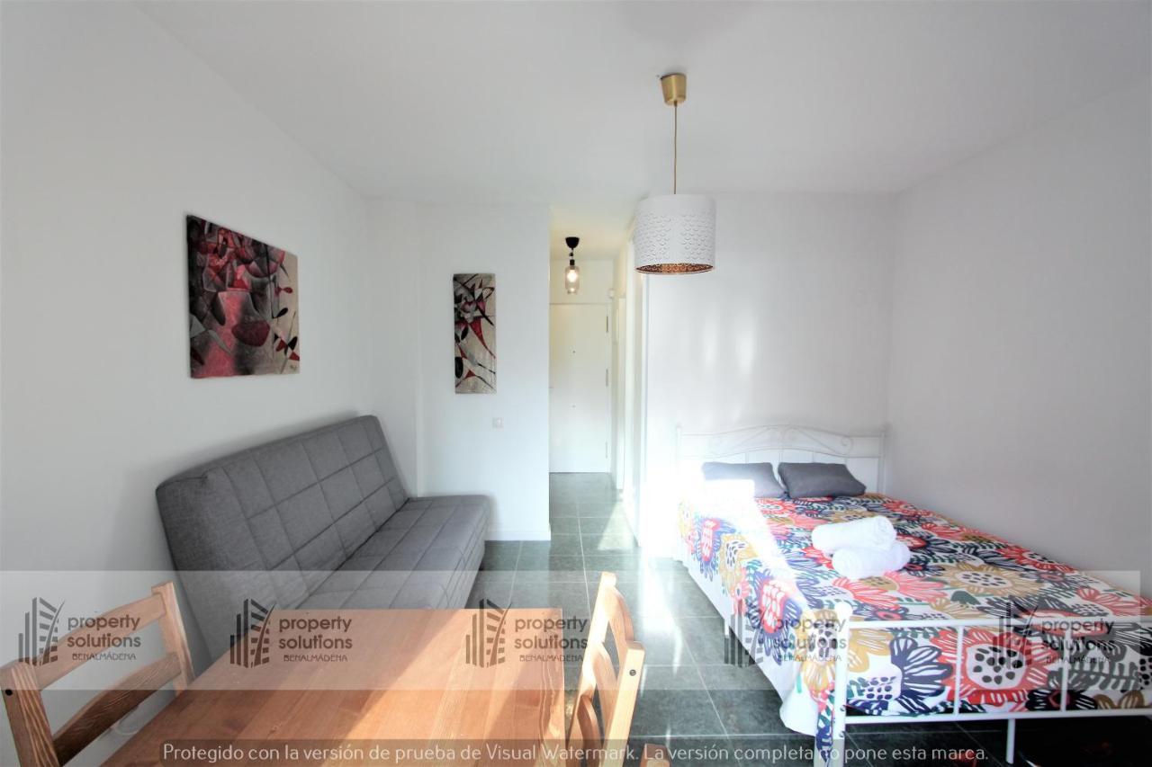 119 Iris Apartamentos - Piscina - Playa Cercana- Ubicacion Centrica Бенальмадена Екстер'єр фото